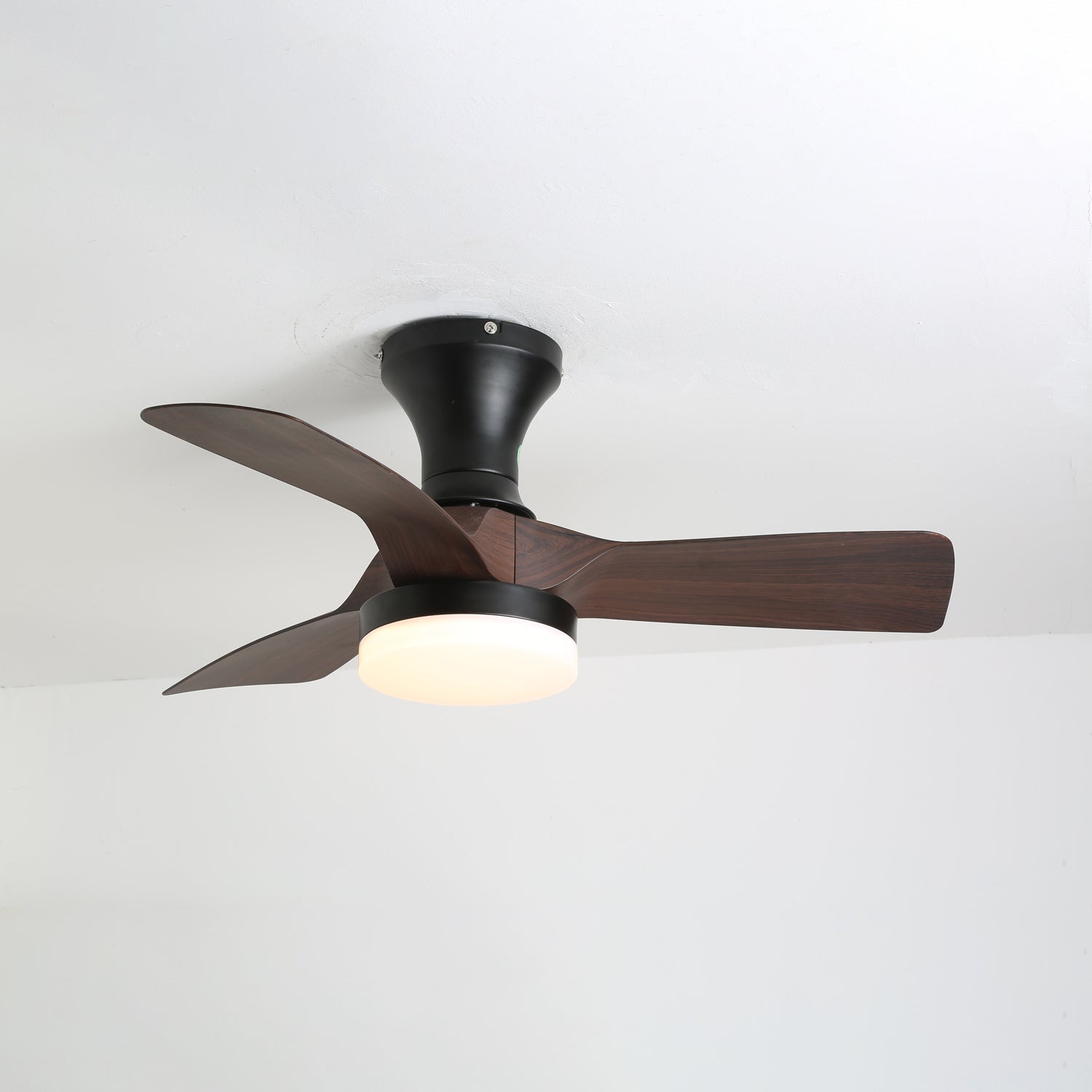 Plafonnier ventilateur Nora minimaliste en bois blanc