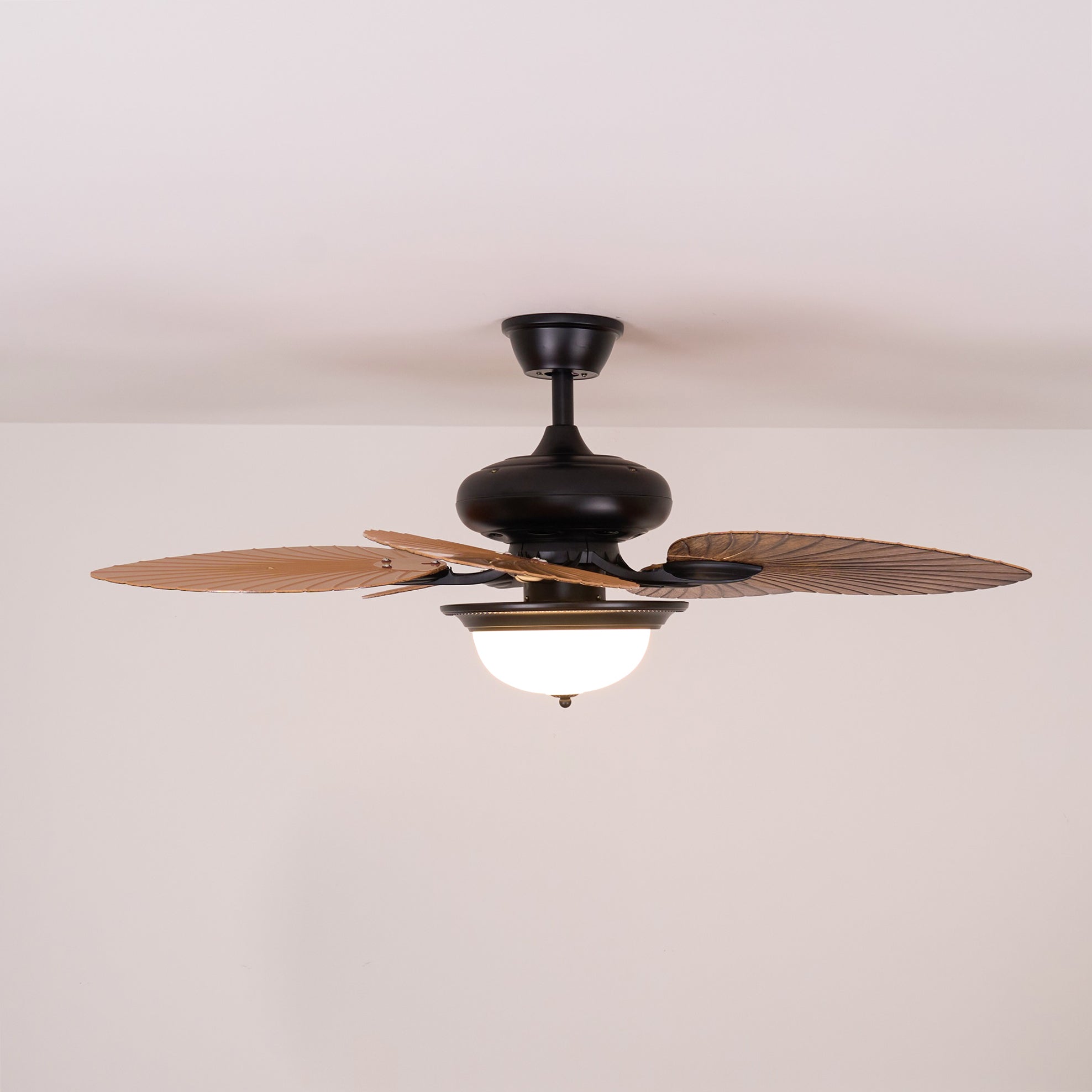 Plafonnier ventilateur Virel en bois tropical