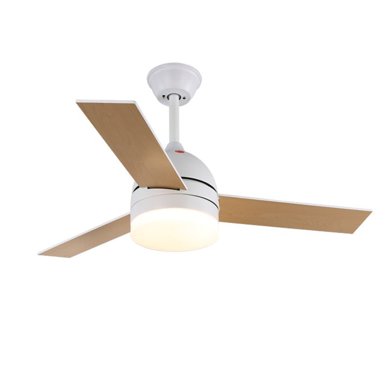 Ventilateur de plafond minimaliste Selena en bois avec lumière