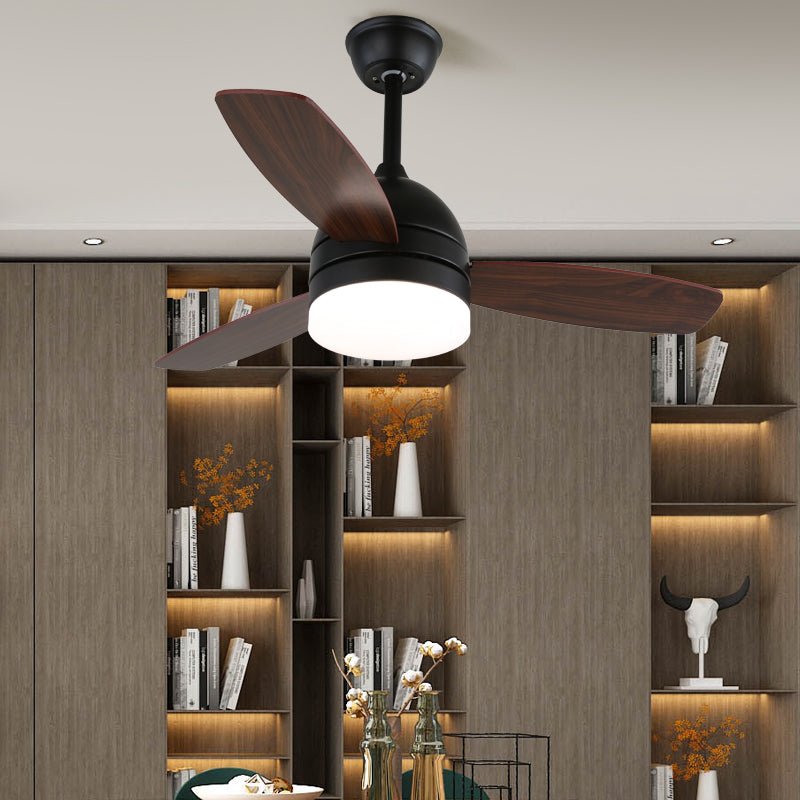 Ventilateur de plafond minimaliste Selena en bois avec lumière