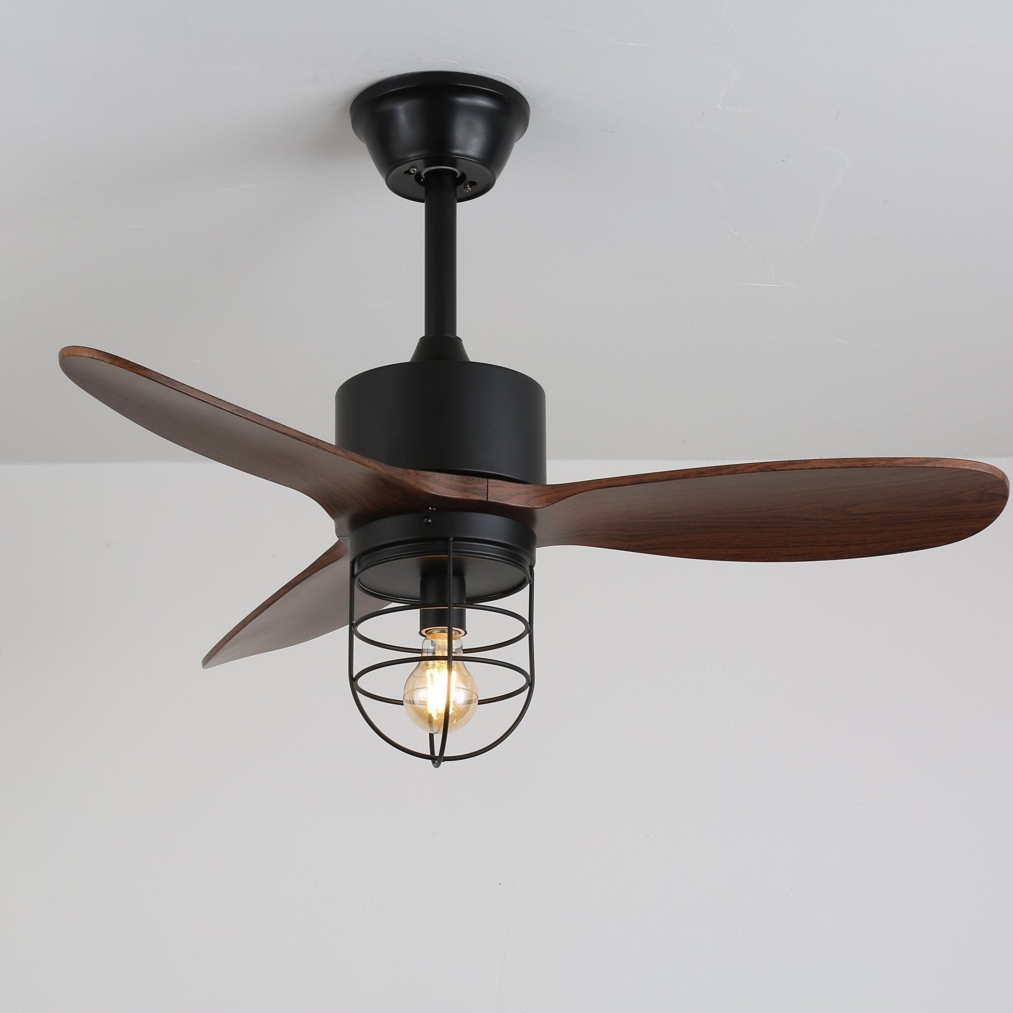 Ventilateur de plafond industriel en bois avec lumière Brisora