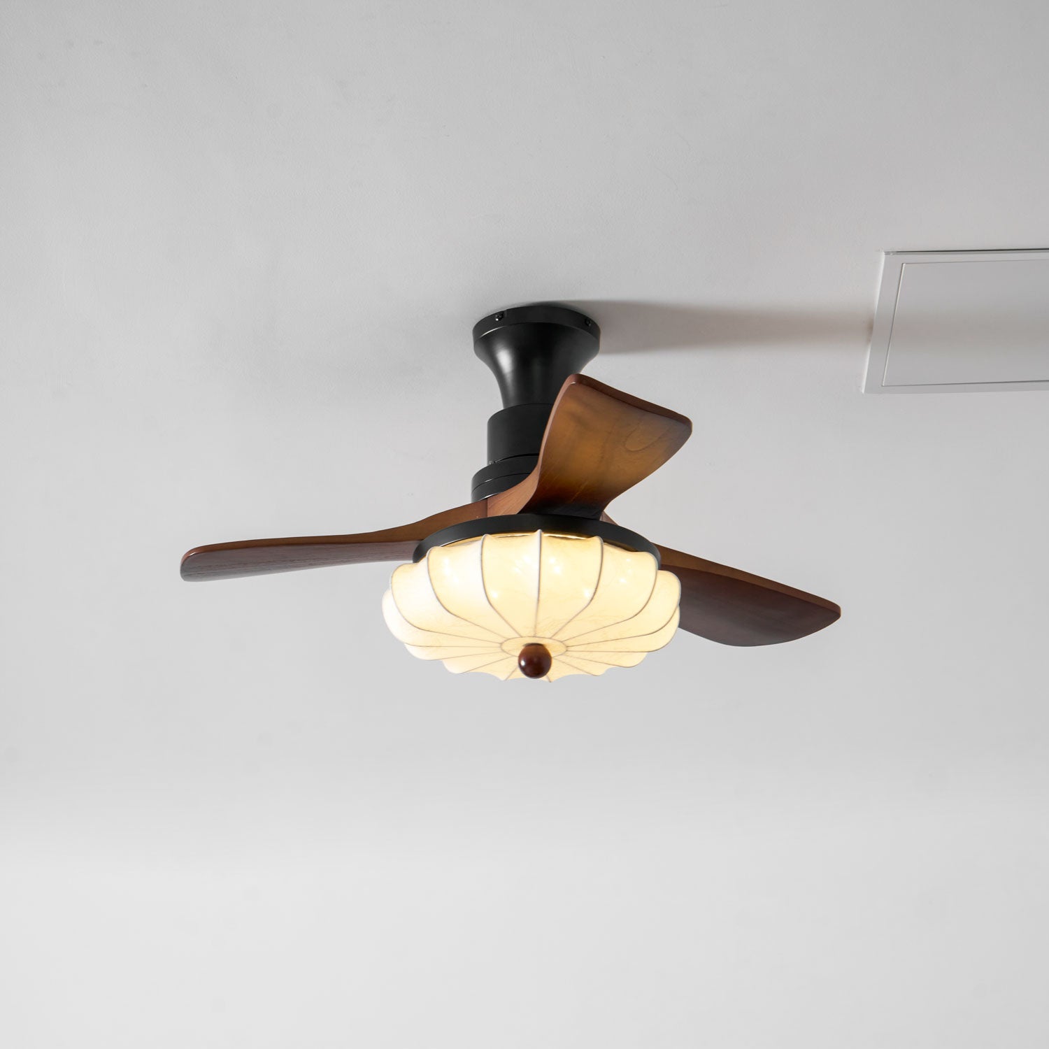 Jasper Bloom Luminaire pour ventilateur de plafond