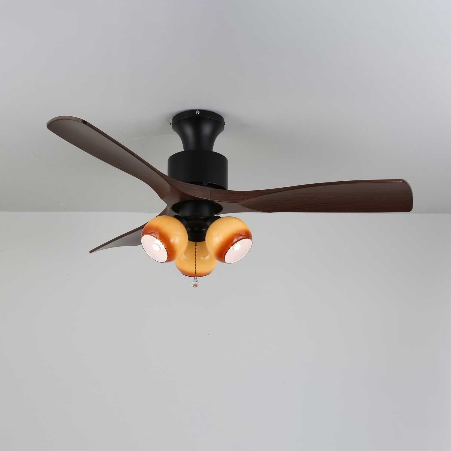 Plafonnier ventilateur Gwen en verre vintage