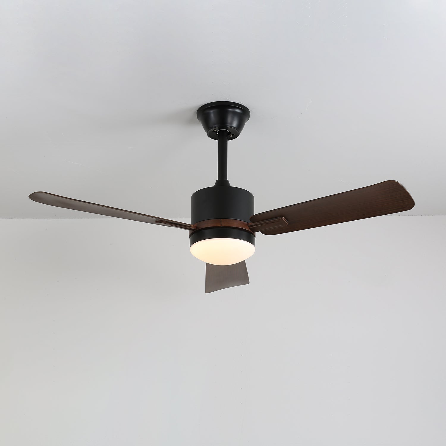 Zeyra Plafonnier Ventilateur Moderne en Bois