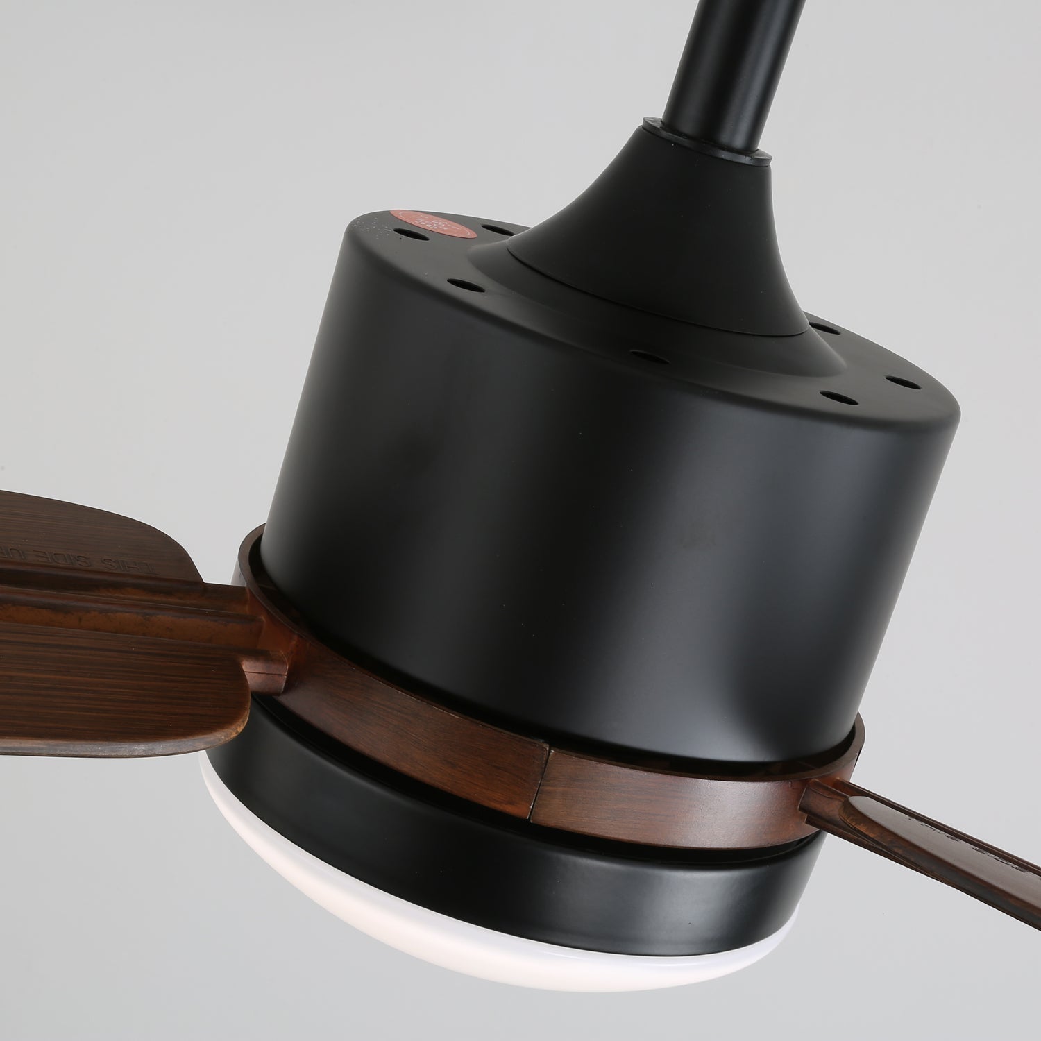Zeyra Plafonnier Ventilateur Moderne en Bois