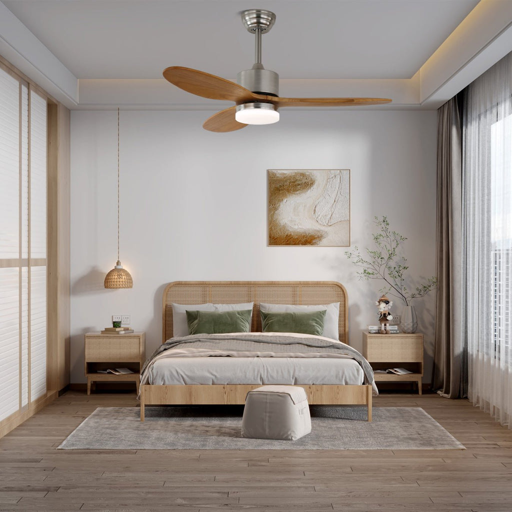 Ventilateur de Plafond Minimaliste Elara en Bois avec Lumière