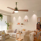 Ventilateur de plafond lumineux Ventio minimaliste argenté et bois